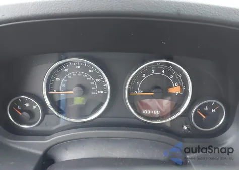 2016 Jeep Compass High Altitude Edition z USA, uszkodzony, nr VIN 1C4NJDEB6GD772090